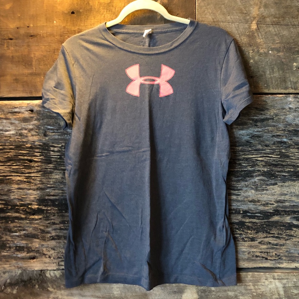 Under Armour short sleeve tshirt